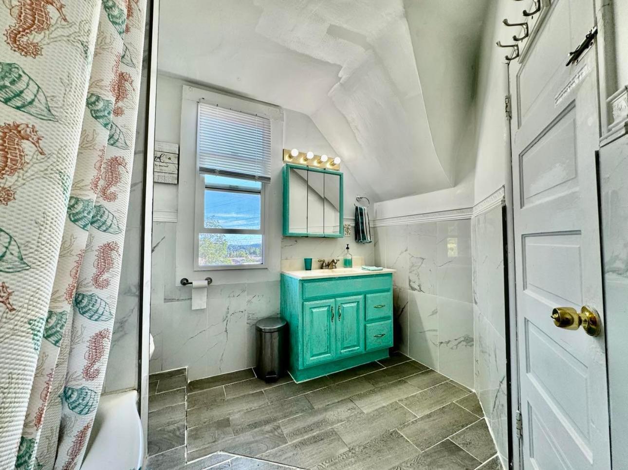 Cozy Private Room With Shared Bathroom On The 1St Floor - Conveniently Located Near Seatac Airport And Downtown Seattle Ngoại thất bức ảnh
